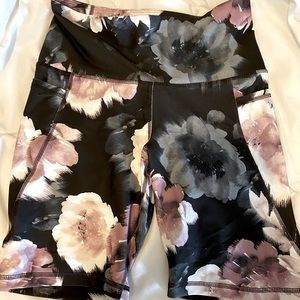 workout bike shorts 5 inch inseam w/ side pockets